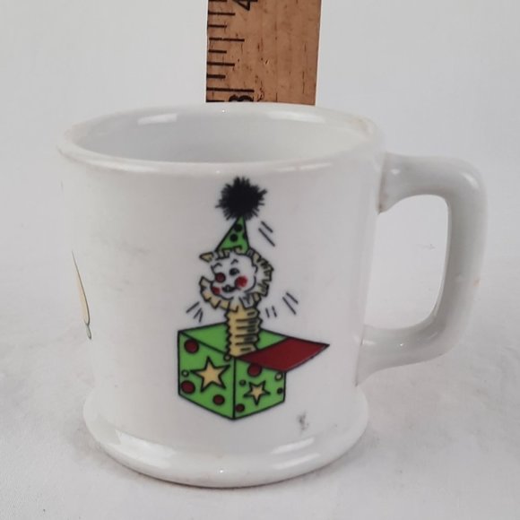 RARE FIND 4-piece set Mayer China - Toyland Pattern - 2 plates, bowl, cup - Picture 4 of 16